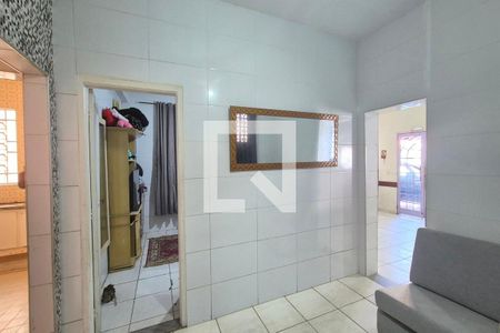 Sala de casa para alugar com 3 quartos, 150m² em São Bernardo, Campinas