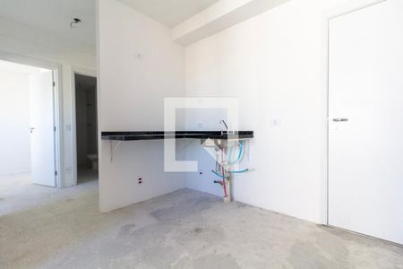 Sala e cozinha de apartamento à venda com 2 quartos, 41m² em Vila Guilhermina, São Paulo