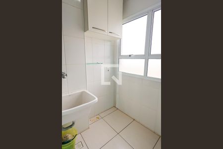 Lavanderia de apartamento para alugar com 2 quartos, 66m² em Jardim Santiago, Indaiatuba