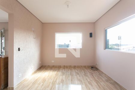 Sala de casa para alugar com 3 quartos, 75m² em Vila Jacuí, São Paulo