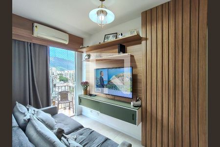 Sala de apartamento à venda com 2 quartos, 58m² em Tijuca, Rio de Janeiro
