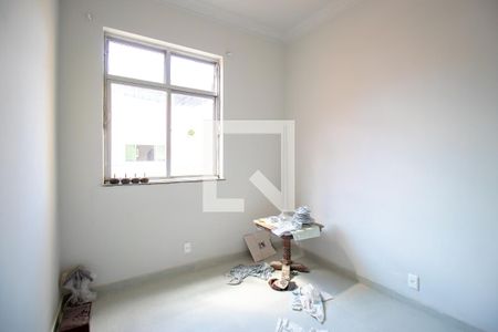 Quarto 1 de apartamento para alugar com 2 quartos, 47m² em Olaria, Rio de Janeiro