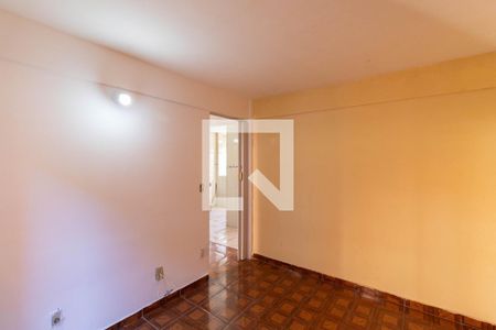 Quarto 1 de apartamento para alugar com 2 quartos, 44m² em Itaquera, São Paulo