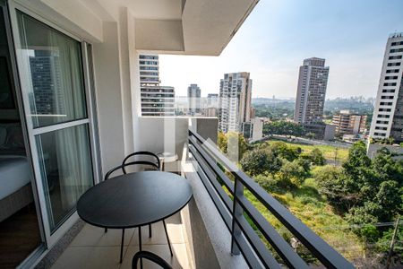 Varanda de kitnet/studio à venda com 1 quarto, 25m² em Butantã, São Paulo
