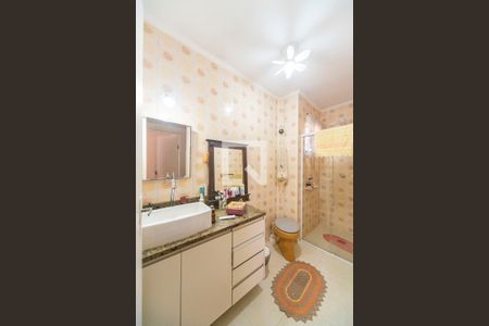 Banheiro Social de casa à venda com 3 quartos, 179m² em Vila Palmares, Santo André