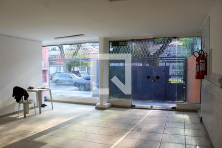 Casa para alugar com 11 quartos, 250m² em Pacaembu, São Paulo