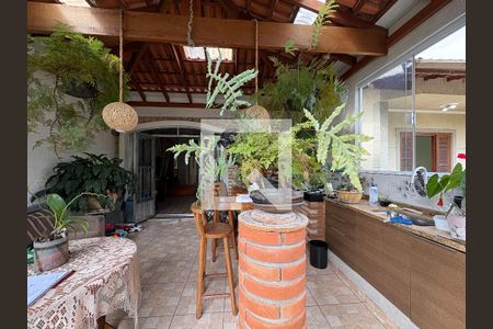 Varanda da Sala/ Churrasqueira  de casa para alugar com 3 quartos, 105m² em Jardim Regina, São Paulo