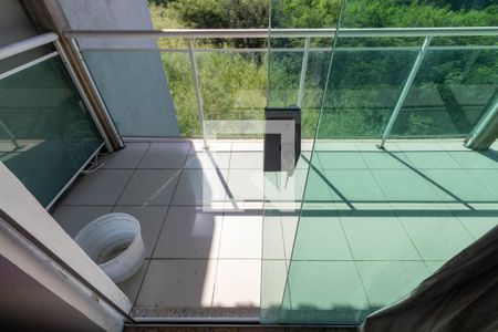 Varanda de casa para alugar com 3 quartos, 300m² em Campo Grande, Rio de Janeiro