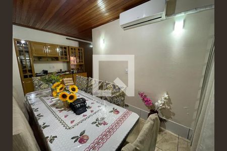 Casa à venda com 3 quartos, 151m² em Canudos, Novo Hamburgo