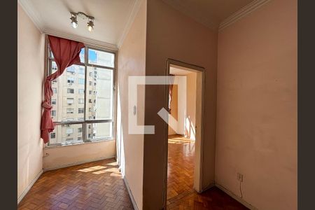 Sala de apartamento para alugar com 2 quartos, 70m² em Copacabana, Rio de Janeiro