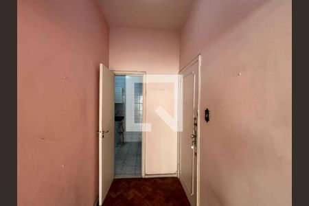 Quarto 1 de apartamento para alugar com 2 quartos, 70m² em Copacabana, Rio de Janeiro