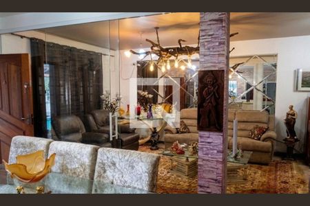 Sala de casa à venda com 3 quartos, 192m² em Jardim Taboao, São Paulo