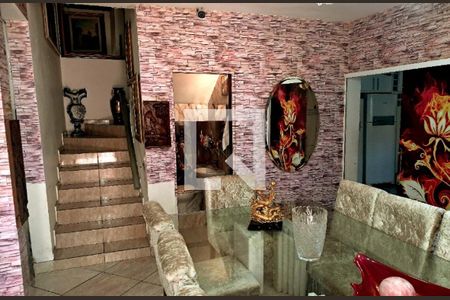 Sala de casa à venda com 3 quartos, 192m² em Jardim Taboao, São Paulo