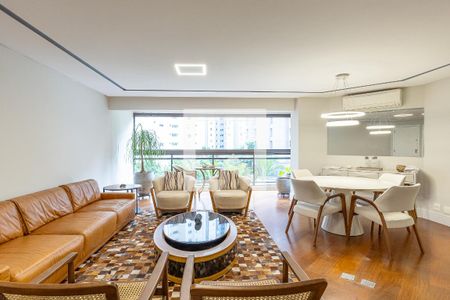 Sala de apartamento para alugar com 2 quartos, 120m² em Indianópolis, São Paulo