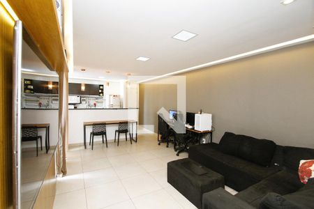 Sala de apartamento para alugar com 3 quartos, 76m² em Nova Suíça, Belo Horizonte