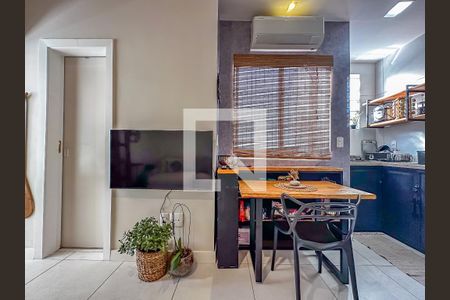 Sala de apartamento para alugar com 1 quarto, 40m² em Botafogo, Rio de Janeiro