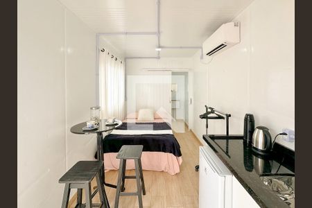 Sala/Cozinha de kitnet/studio para alugar com 1 quarto, 18m² em Ingleses do Rio Vermelho, Florianópolis