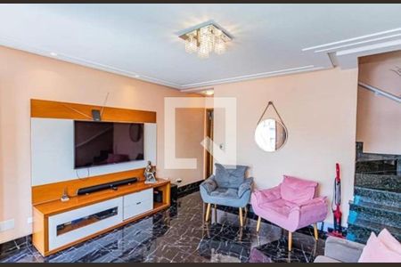 Casa à venda com 3 quartos, 107m² em Vila Pereira Barreto, São Paulo