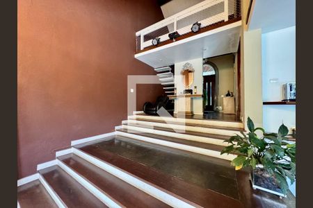 Casa de Condomínio à venda com 5 quartos, 2500m² em Chácara Flora, São Paulo