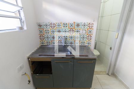 Quarto/Cozinha de casa para alugar com 1 quarto, 15m² em Cursino, São Paulo