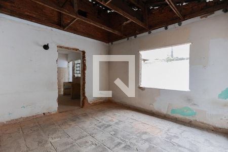 Quarto 2 de casa para alugar com 2 quartos, 150m² em Jardim Cecy, São Paulo