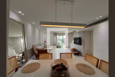 Sala de apartamento para alugar com 2 quartos, 116m² em Barra da Tijuca, Rio de Janeiro