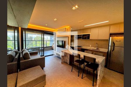 Apartamento para alugar com 2 quartos, 75m² em Alphaville Industrial, Barueri