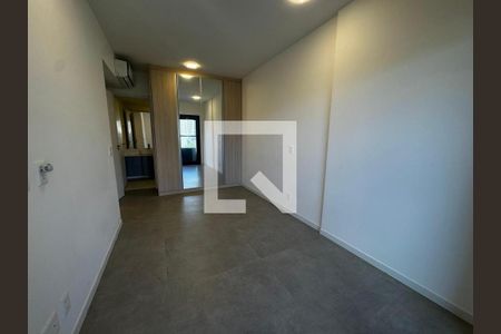 Apartamento para alugar com 2 quartos, 75m² em Alphaville Industrial, Barueri