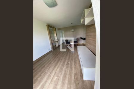 Apartamento para alugar com 3 quartos, 94m² em Centro Comercial Jubran, Barueri