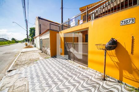 Fachada de casa para alugar com 5 quartos, 209m² em Vilamar, Praia Grande