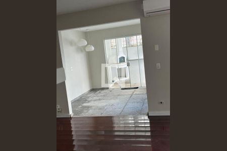 Casa para alugar com 3 quartos, 178m² em Residencial Tambore III, Santana de Parnaíba
