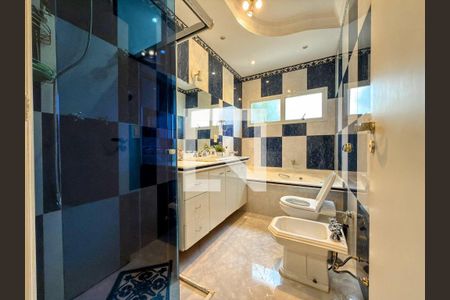 Casa para alugar com 4 quartos, 350m² em Tamboré, Santana de Parnaíba