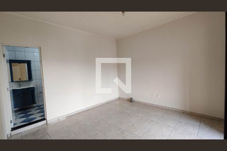 Suíte de casa para alugar com 4 quartos, 209m² em Vila Romanopolis, Ferraz de Vasconcelos