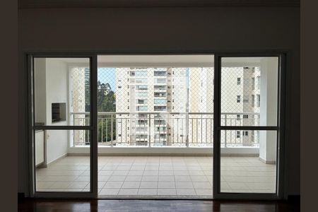 Apartamento para alugar com 3 quartos, 132m² em Centro Empresarial Tamboré, Santana de Parnaíba