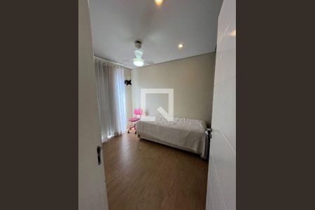 Casa para alugar com 4 quartos, 232m² em Suru, Barueri