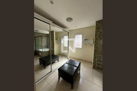 Casa para alugar com 4 quartos, 232m² em Suru, Barueri