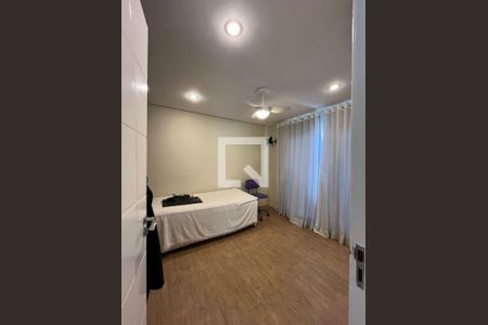 Casa para alugar com 4 quartos, 232m² em Suru, Barueri