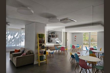 Apartamento para alugar com 2 quartos, 90m² em Alphaville Empresarial, Barueri