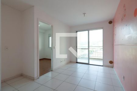 Sala/Cozinha de apartamento para alugar com 1 quarto, 33m² em Jardim Santa Teresinha, São Paulo