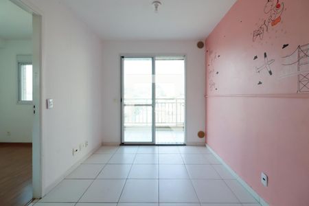 Sala/Cozinha de apartamento para alugar com 1 quarto, 33m² em Jardim Santa Teresinha, São Paulo