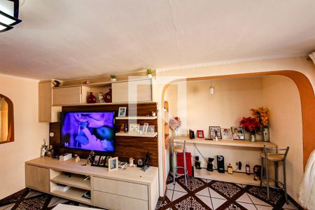 Casa à venda com 3 quartos, 150m² em Jardim Sapopemba, São Paulo