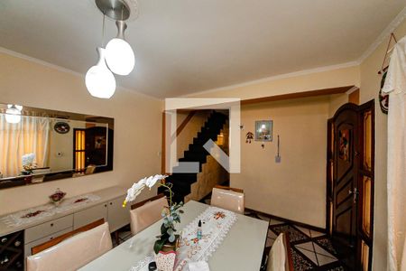 Casa à venda com 3 quartos, 150m² em Jardim Sapopemba, São Paulo