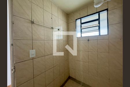 Banheiro de casa para alugar com 1 quarto, 34m² em Jardim Munhoz, Guarulhos