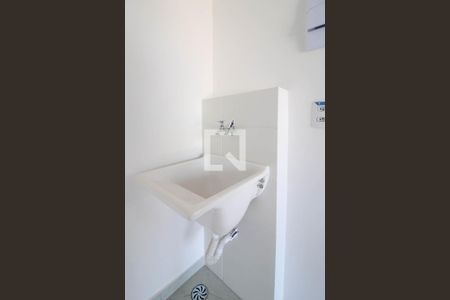 Sala/Cozinha de apartamento para alugar com 1 quarto, 28m² em Morumbi, São Paulo