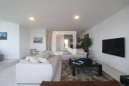 Sala de apartamento para alugar com 4 quartos, 230m² em Morro do Maluf, Guarujá