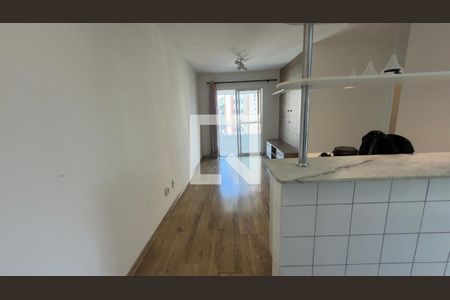 Sala de apartamento à venda com 2 quartos, 56m² em Jardim Monte Kemel, São Paulo