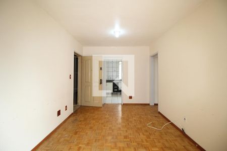 Sala de apartamento à venda com 2 quartos, 80m² em Passo D’areia, Porto Alegre
