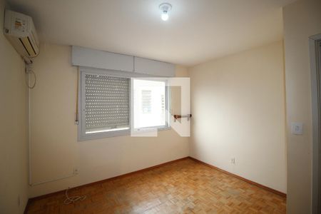 Quarto 2 de apartamento à venda com 2 quartos, 80m² em Passo D’areia, Porto Alegre