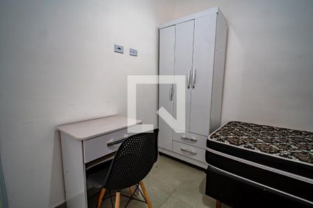 Quarto/Sala de kitnet/studio para alugar com 1 quarto, 10m² em Rio Pequeno, São Paulo