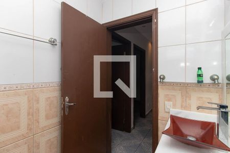 Banheiro  de casa para alugar com 2 quartos, 80m² em Jardim Fontalis, São Paulo